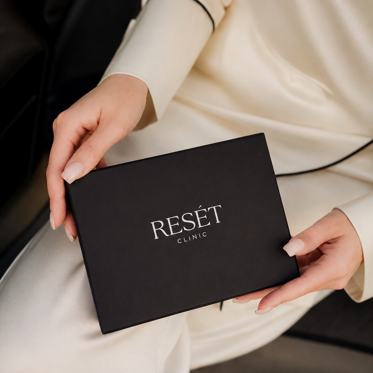 Подарункова коробка RESET Clinic